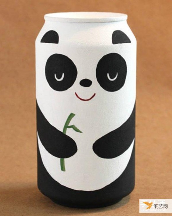 Use a little creativity to turn bottles into treasures and make cartoon bottle hand-drawn pictures