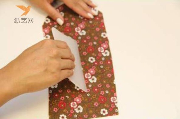 Fabric Tutorial Tutorial on how to make a small handbag made of vintage style exquisite cloth