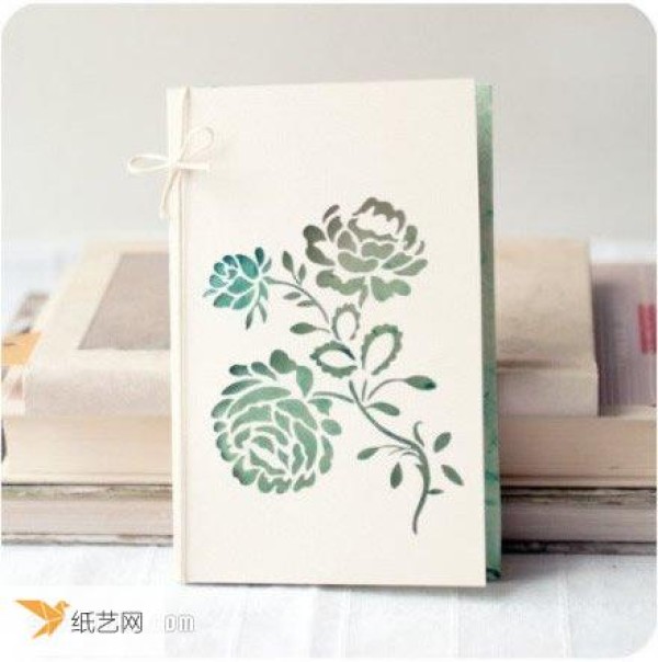 Appreciation of a set of paper-cut card works with very beautiful patterns