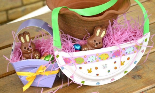 Use disposable paper plates to make cute handmade paper baskets