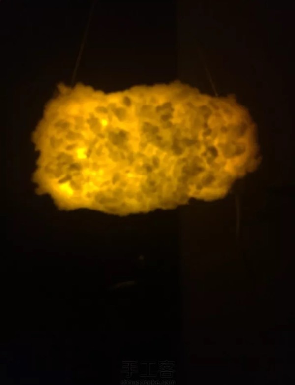 Renovation of old objects Cloud lamp