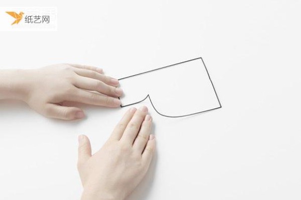 It turns out that origami is so fun. nendo leads everyone into the imaginary world of paper.