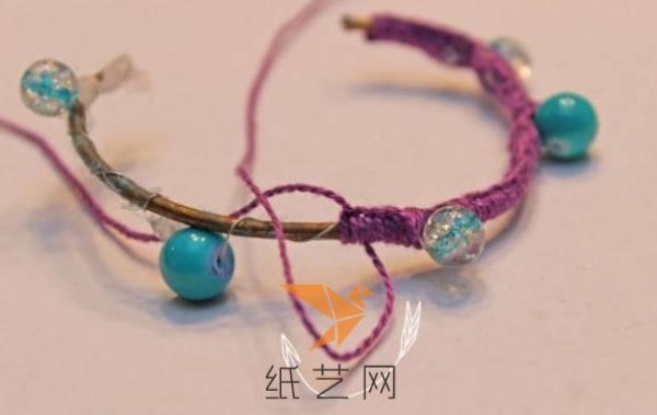 Very simple handmade DIY woven bracelet