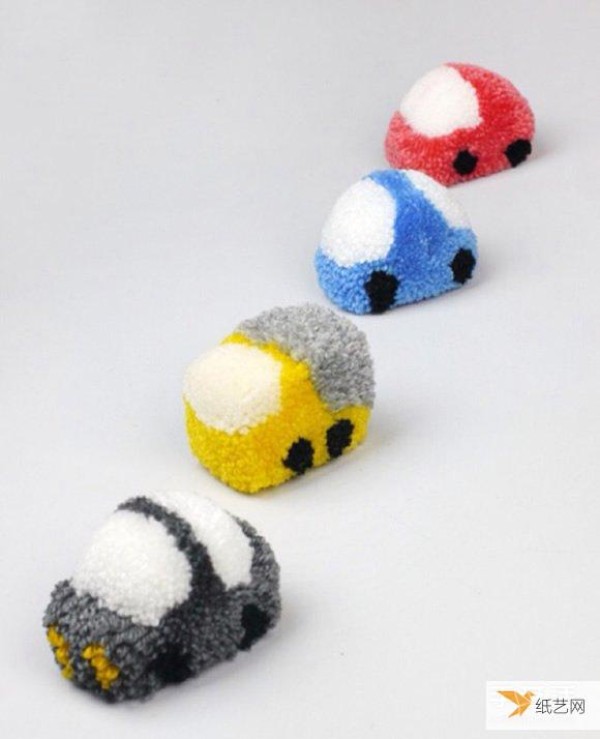 Tutorial on how to make your own yarn ball car toy