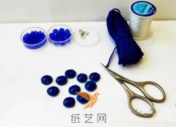 Classical and dignified DIY braided necklace Spring Festival gift making tutorial