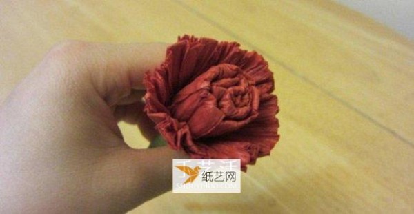 How to fold carnation gifts for Mothers Day