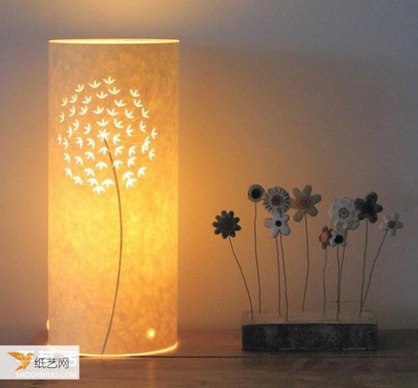 Tutorial on making a beautiful and personalized handmade paper lamp engraved with flower and bird patterns