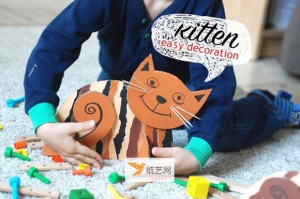 Illustration of how kindergarten children use cardboard to make cats by hand