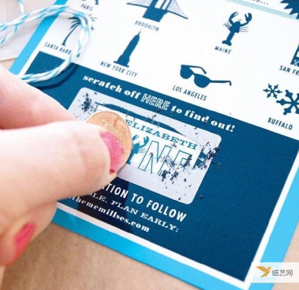 A wedding invitation design that looks creative. Learn how to make wedding invitations.