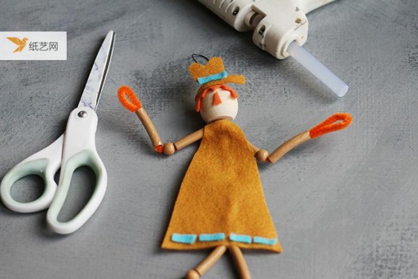 6 detailed tutorials on cash withdrawal puppets made with straws! Very cute, the little doll made of straw can still move!