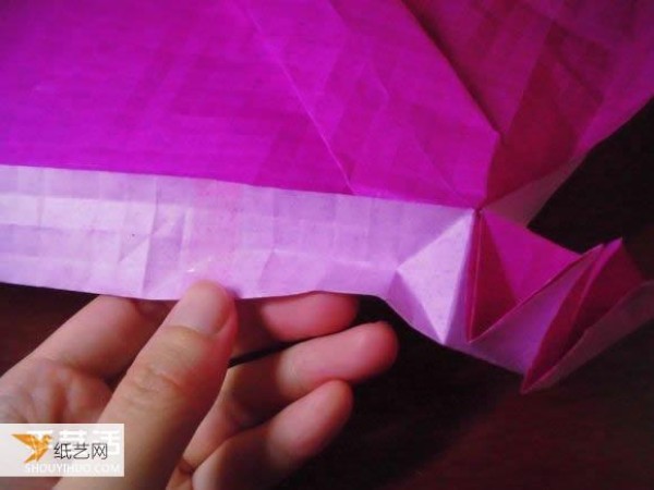 Very creative step-by-step illustration of Dielianhua heart origami