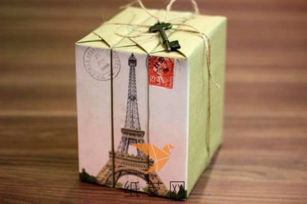 Five unique gift wrapping decoration tutorials