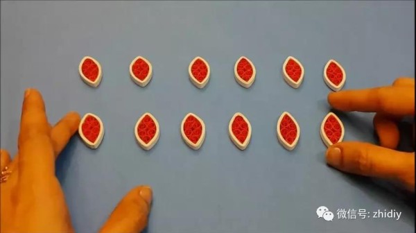 Tutorial on quilling paper Chinese style pendant decoration