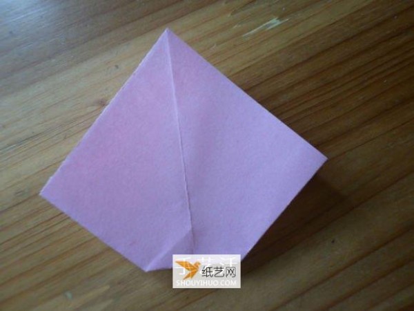 Easy to learn how to fold paper bows