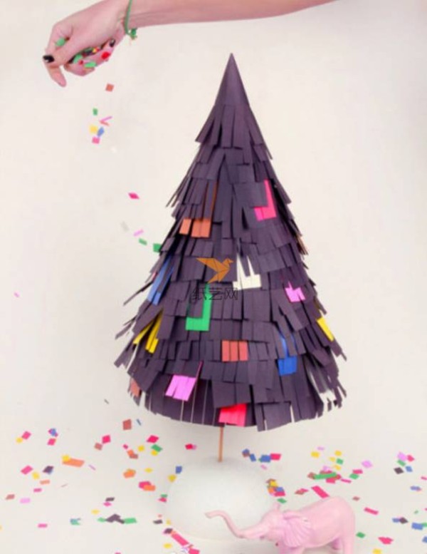 Different black Christmas tree paper art making tutorial