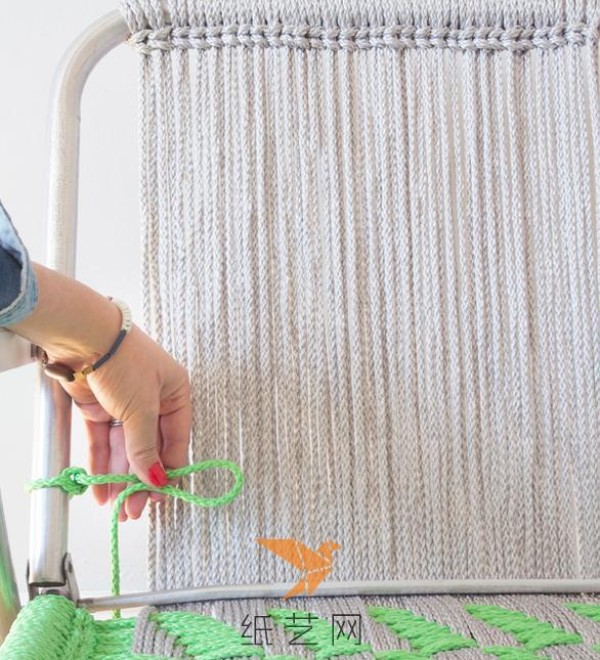 Old folding chair transformed into a fresh woven folding chair making tutorial