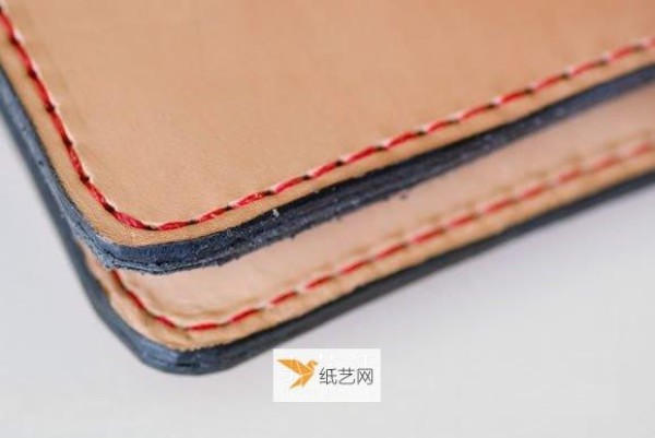 Illustrated tutorial for personalized leather card holder and mobile phone case