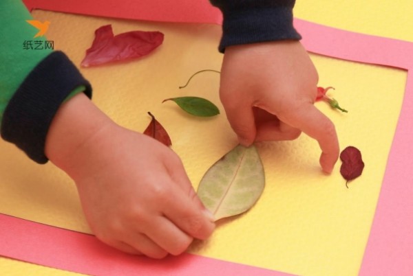 Childrens handicraft tutorials of the Leaf Museum