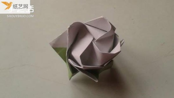 Detailed illustration of paper folding method of Kawasaki Rose