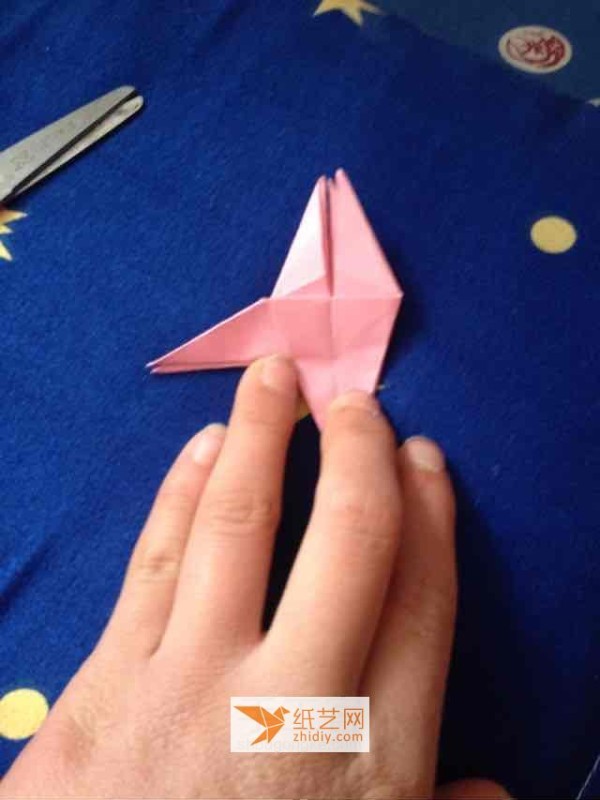 Origami Sakura Illustrated Tutorial