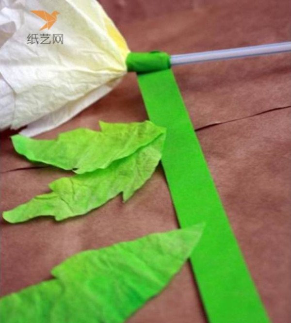 Paper art tutorial teaches you step by step how to make paper peony flowers.