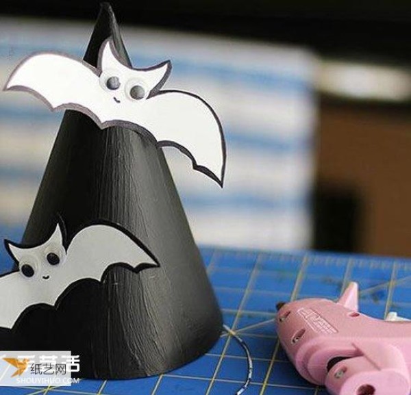 Detailed illustrations of simple Halloween hats, and how to make Halloween hats contributed by netizens