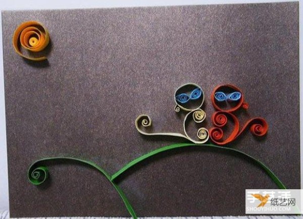 Pictures of steps for children to make very simple paper quilling works