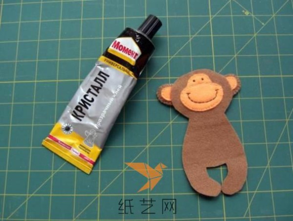 Tutorial on how to make a cute little monkey doll for Valentine’s Day gift