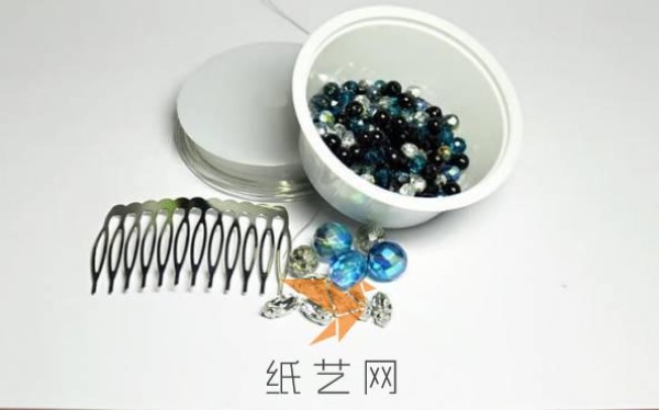 Tutorial on how to make ultra-gorgeous beaded hair accessories for New Year’s gifts