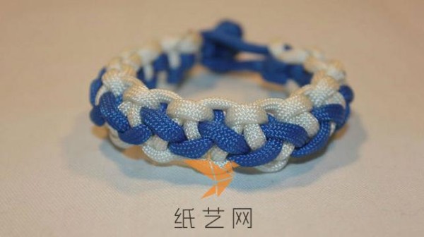 Cool hand-woven paracord bracelet making tutorial