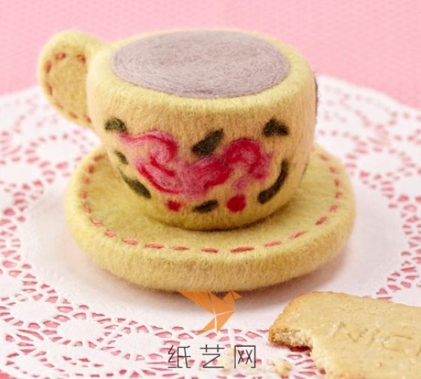 Tea cup decoration tutorial made from wool felt