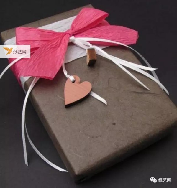 Simple girly gift packaging