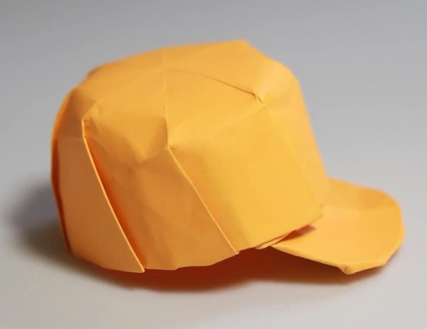 Simple three-dimensional origami making tutorial of origami sun hat