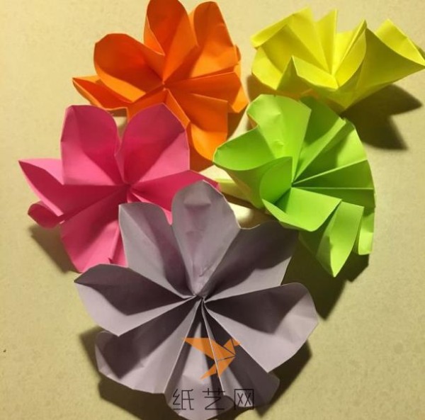 Super simple childrens origami flower art teachers day arrangement making tutorial