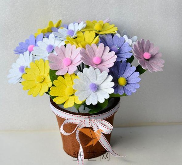 Tutorial on potted flowers made of non-woven fabric as a Teacher’s Day gift