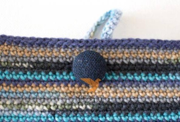 Tutorial on how to make a beautiful crochet tablet case