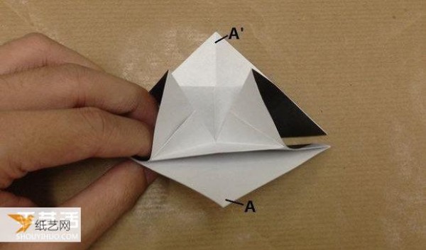 Share with you detailed step-by-step illustrations of small animal origami