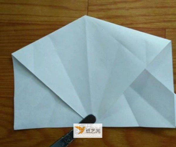 How to make a complicated rabbit using origami