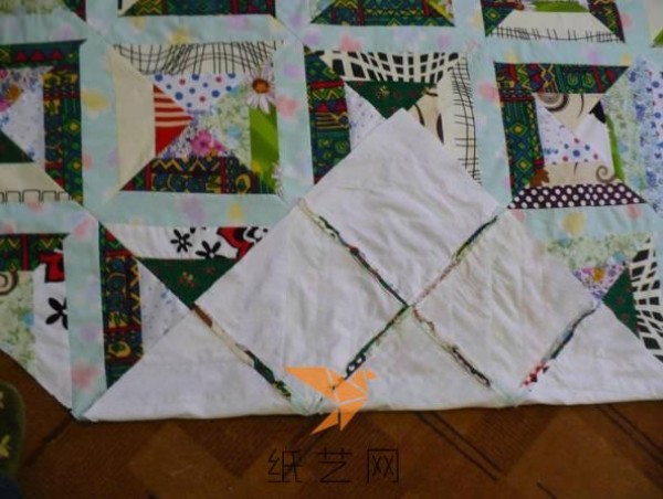 Tutorial on how to make a classic rag parquet fabric cushion and rug as a Mothers Day gift