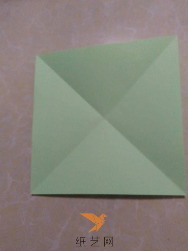 Simple 3D four-leaf clover origami tutorial