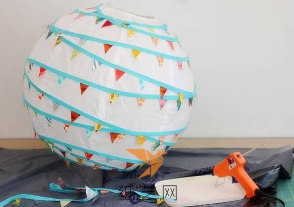 Simple and beautiful handmade colorful flag lantern tutorial