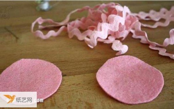 How to make peony head flowers by hand using non-woven fabric and lace