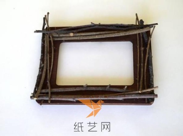 Photo frames made from nature’s gifts