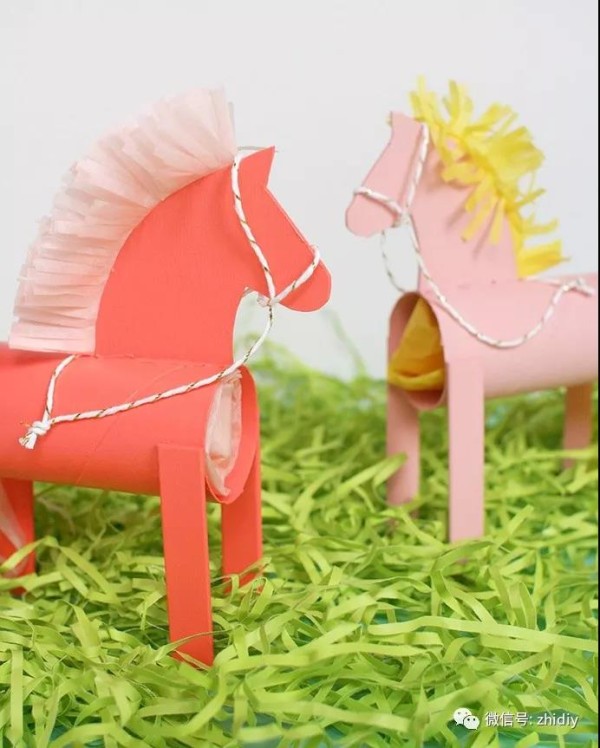 Turning waste into treasure! Girly Heart DIY Paper Art Macaron Pony Candy Box Illustrated Tutorial!