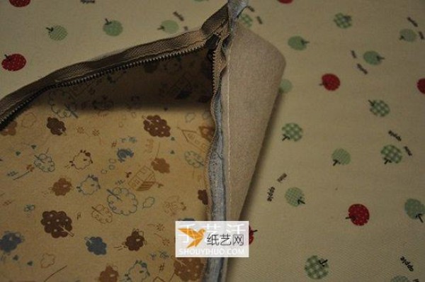 Handmade tutorial for making pencil cases using non-woven fabrics