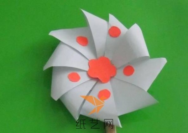 Simple children’s handmade windmill paper art making tutorial