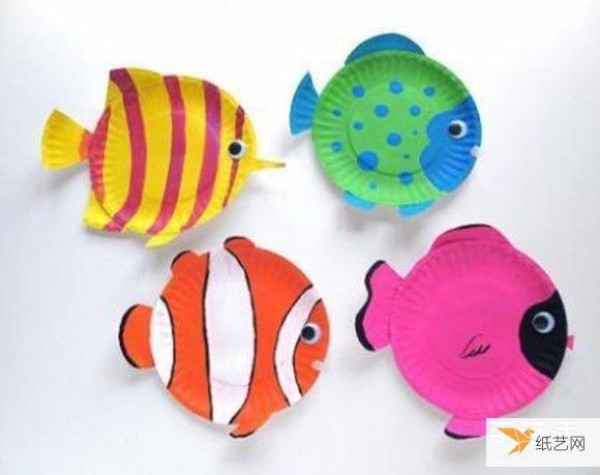 Tutorial on how to make a simple handmade disposable fish dinner plate