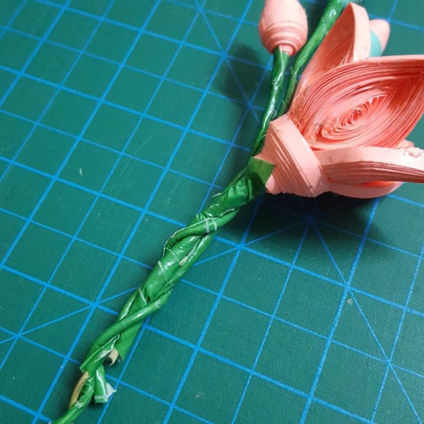 Paper quilling bouquet tutorial! Your favorite paper quilling tutorial is here! Simple lines can outline a different beauty!