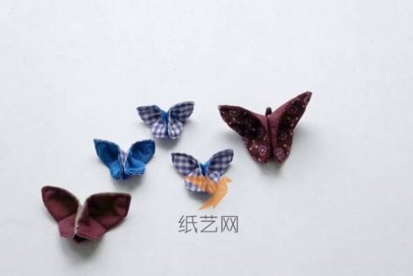 Tutorial on how to make cute handmade fabric butterfly hairpins