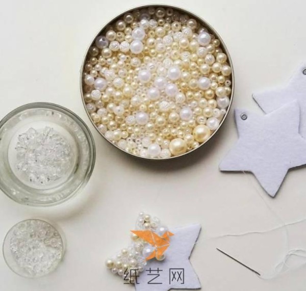 Christmas handmade glittering beads star decoration making tutorial